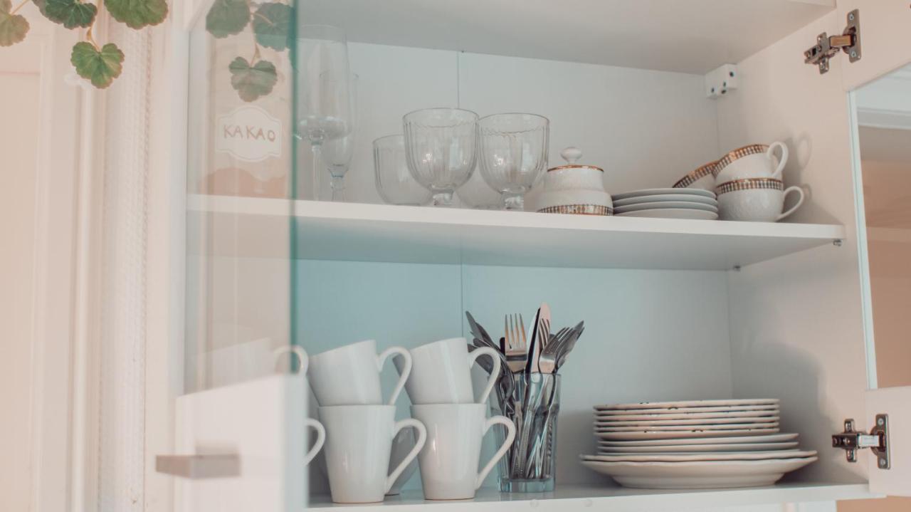 Villa Herkules - Privates Apartment Am Waldrand Mit Smart Tv Und Kostenlosen Parkplaetzen Kassel Bagian luar foto